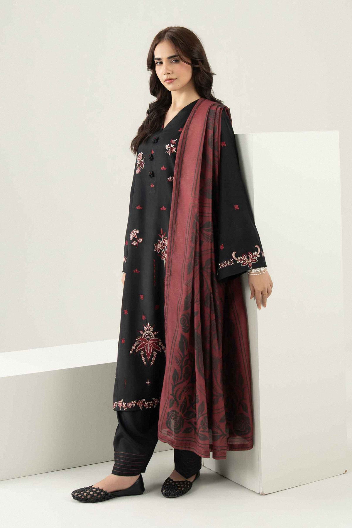3 PIECE - PRINTED EMBROIDERED SUIT - ST3PE-PRET26WV1-12