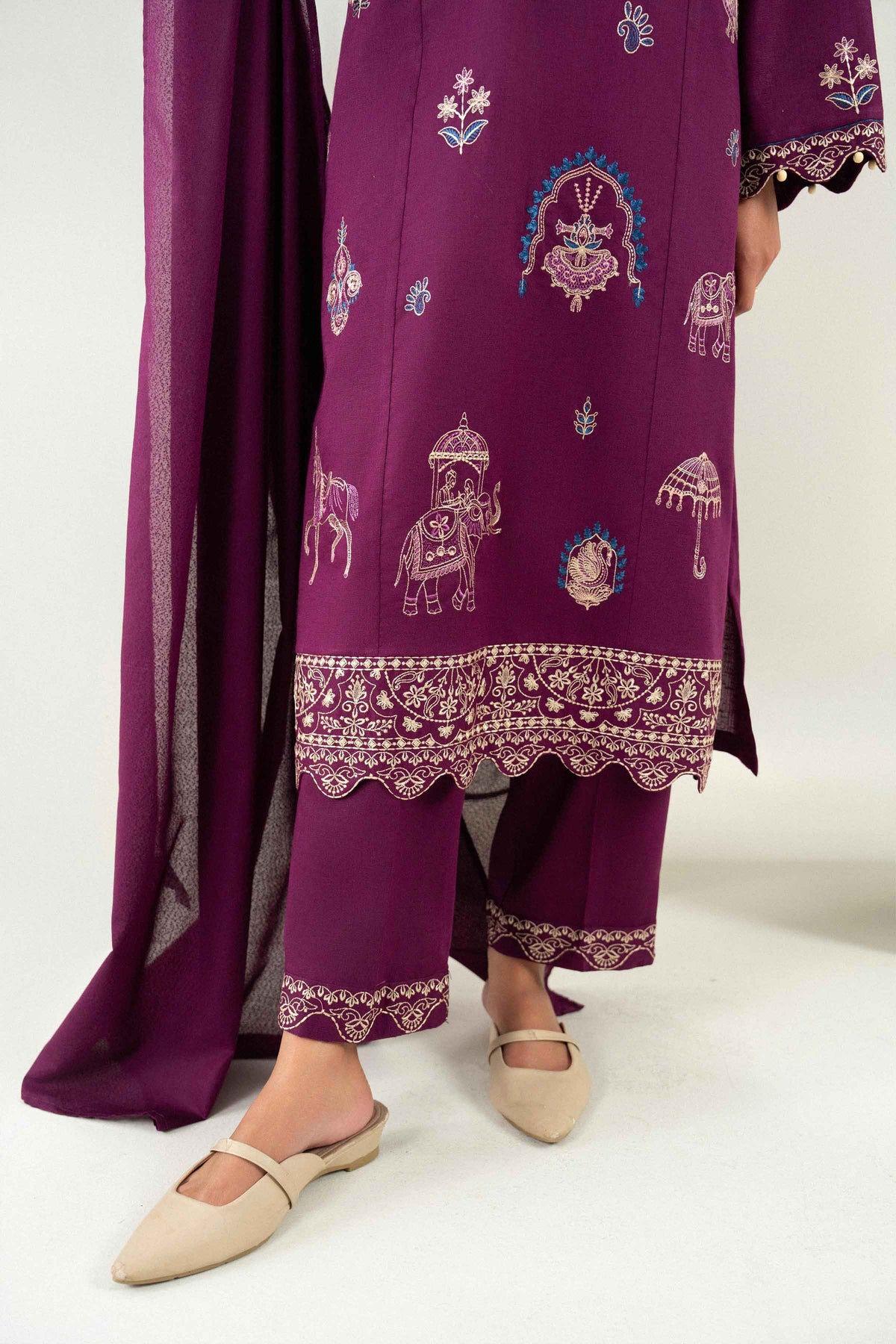 3 Piece - Embroidered Suit - ST3PE-PRET26WV1-20