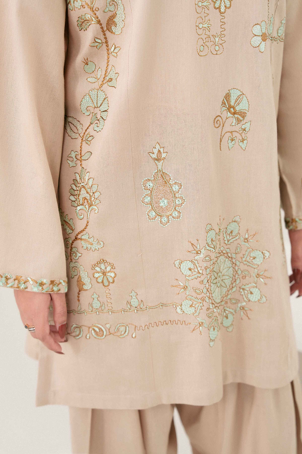 3 PIECE - EMBROIDERED SUIT - ST3PE-PRET26WV2-13