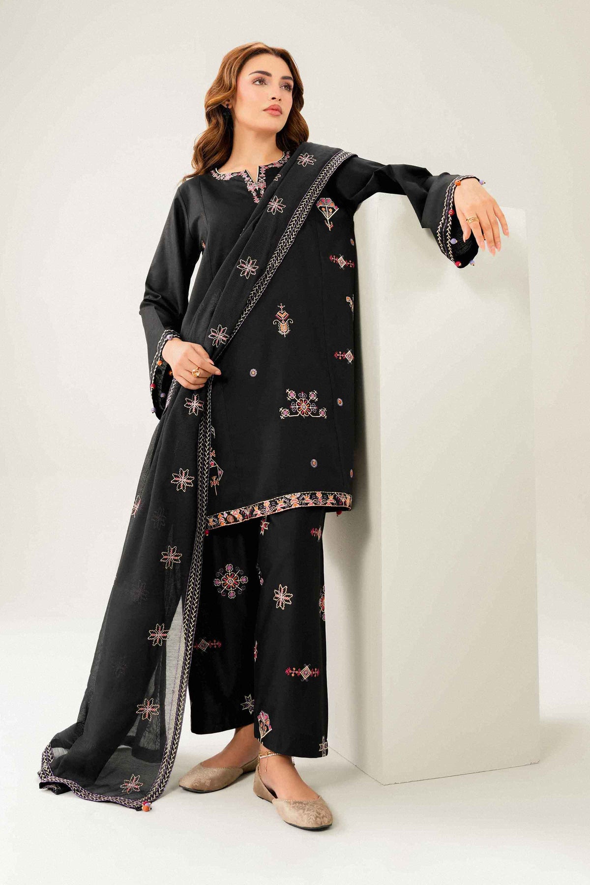 3 Piece - Embroidered Suit - ST3PE-PRET26WV2-32