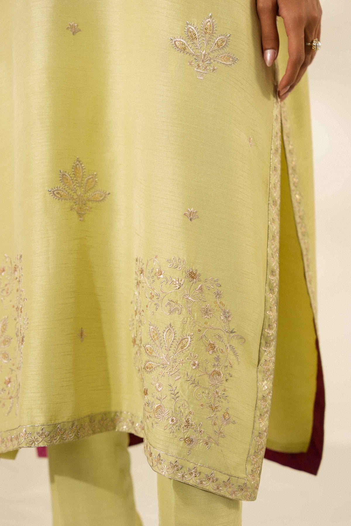 2 Piece - Embroidered Suit - ST3STE-LUXE26WV1-45