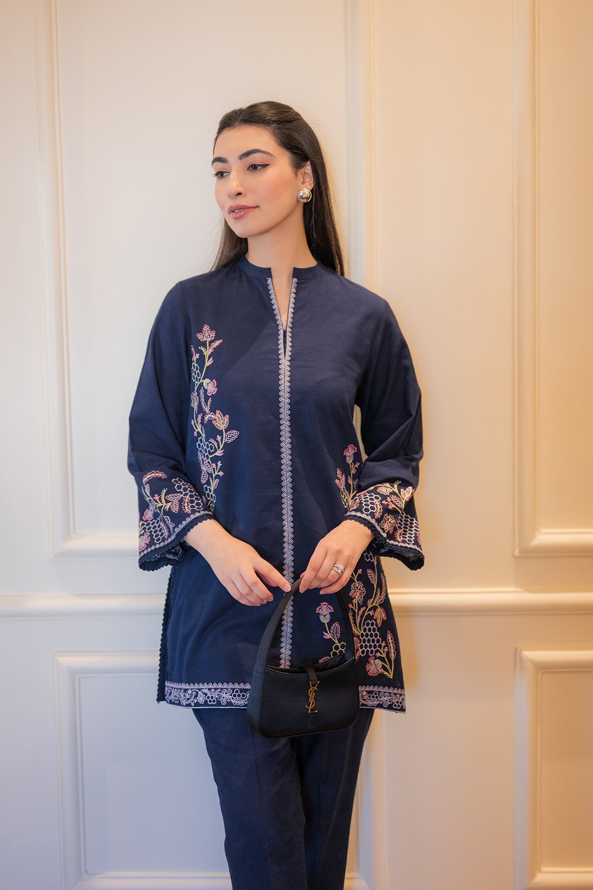 https://cdn.shopify.com/s/files/1/0704/5916/2937/files/STA_1781.jpg?v=1752139632