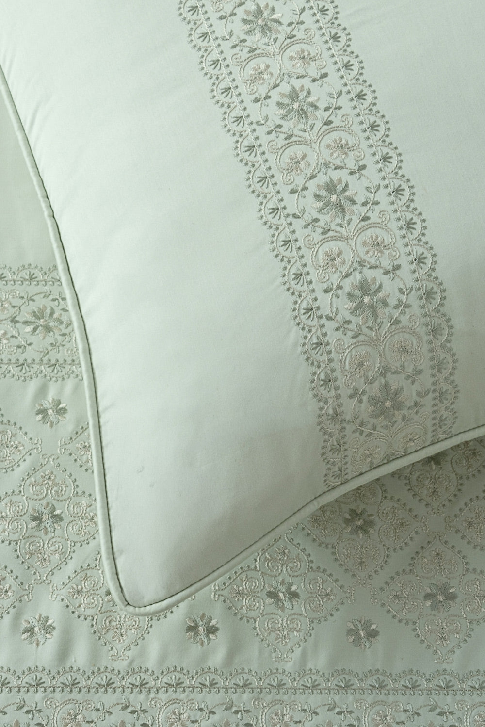 Sage Embroidered Quilt Cover Set