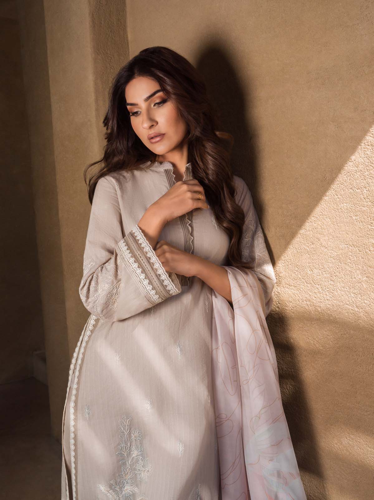 Textured Lawn 3 Piece (Embroidered)