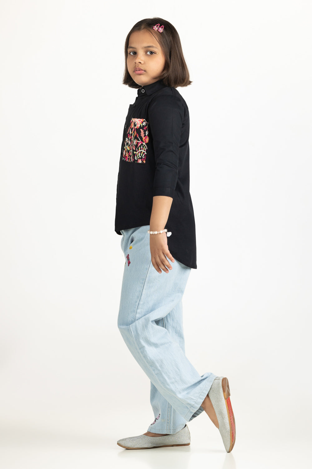 https://cdn.shopify.com/s/files/1/0706/3253/8159/files/Salt-Kids-Blouse-Color-Black-100_-Cotton-Regular-Fit-JG-BLS-SS24-051-Left.jpg?v=1761636185