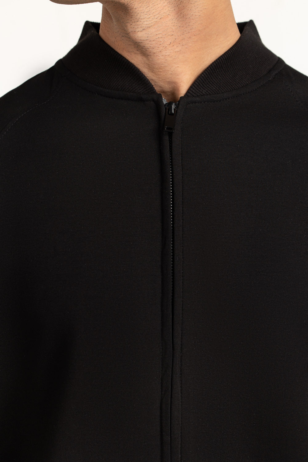 Regular Fit Knitted Zipper