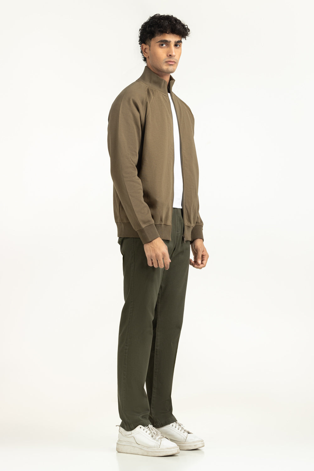 https://cdn.shopify.com/s/files/1/0706/3253/8159/files/Salt-Men-Knitted-Zipper-Color-Dark-Olive-Blended-Regular-Fit-MN-KNZ-WS25-005B-Right.jpg?v=1764660381