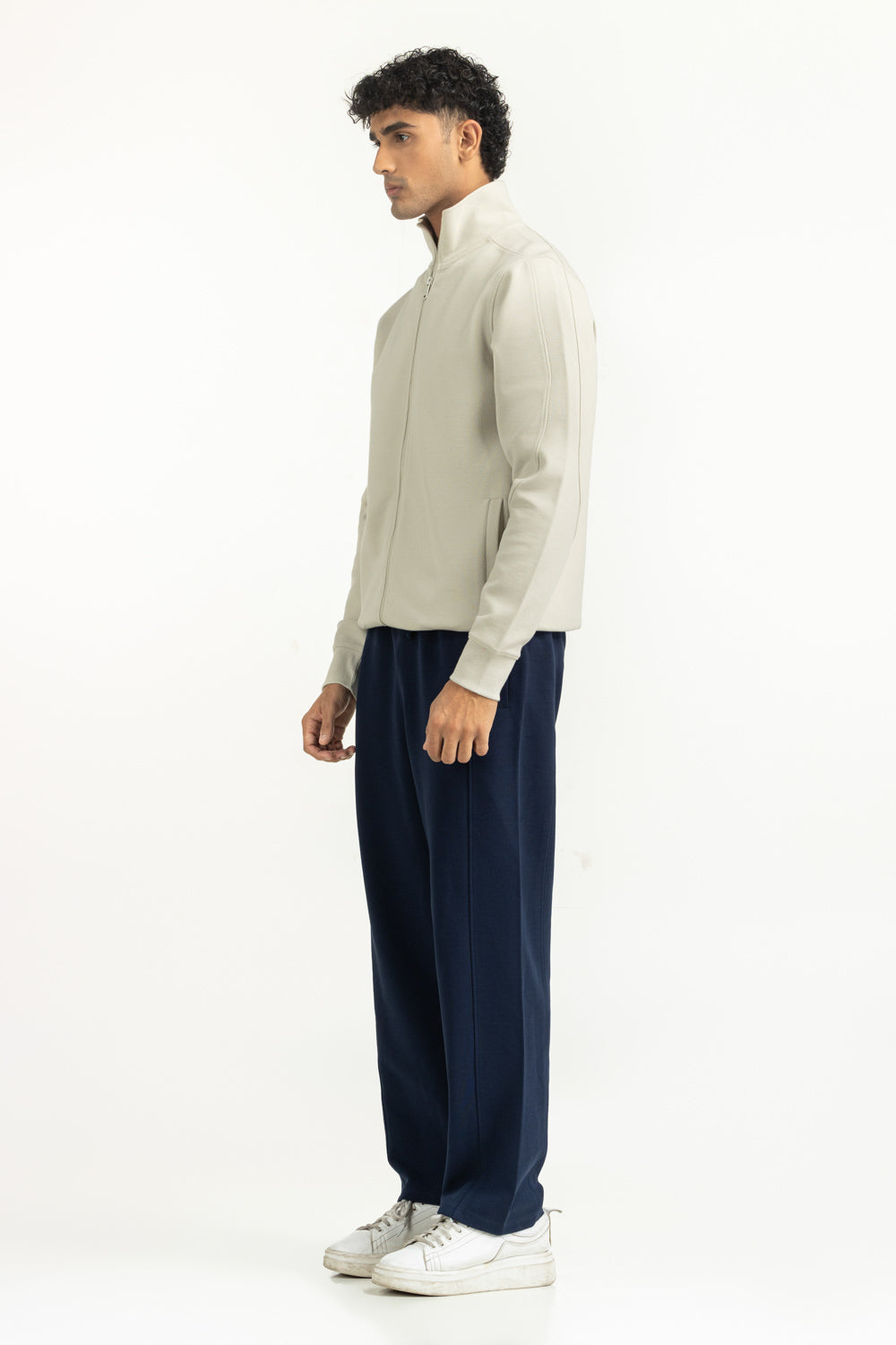 Regular Fit Knitted Zipper