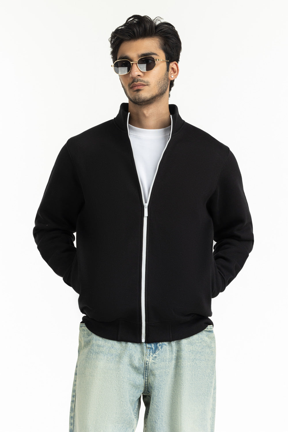Regular Fit Knitted Zipper