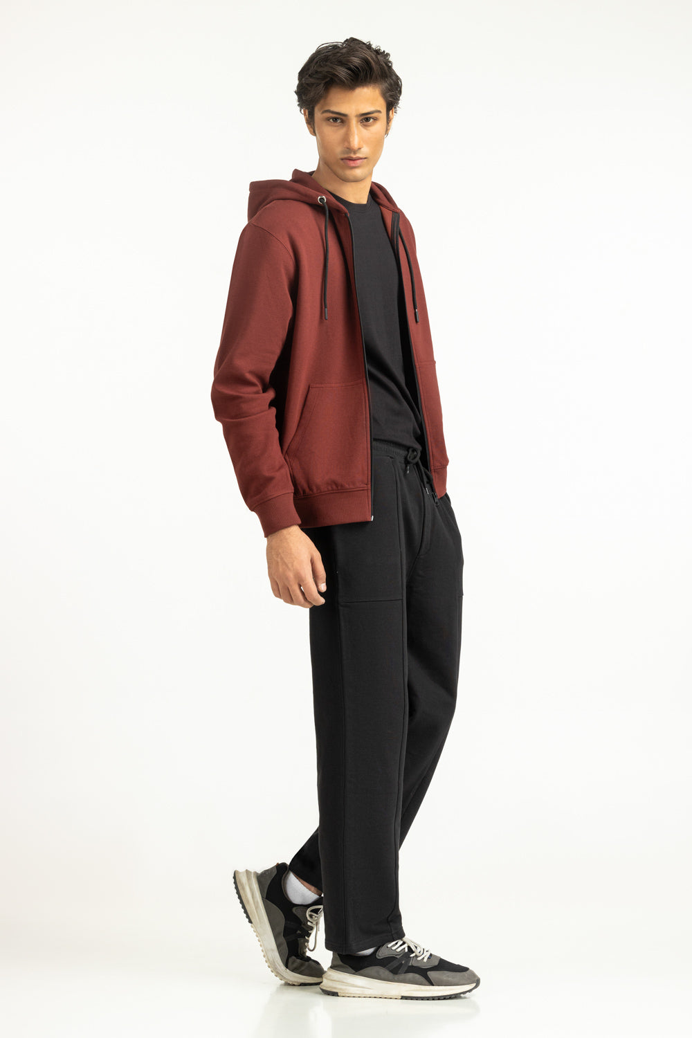 https://cdn.shopify.com/s/files/1/0706/3253/8159/files/Salt-Men-Sweatshirt-Color-ANDORA-Blended-Regular-Fit-MN-HDZ-WS25-004B-Right.jpg?v=1763621301