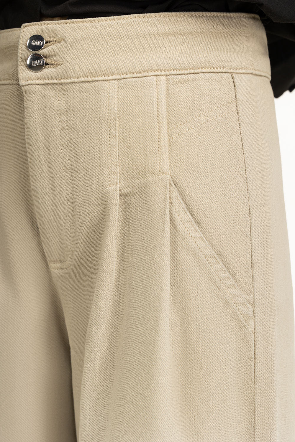 Wide Leg Fit Trousers