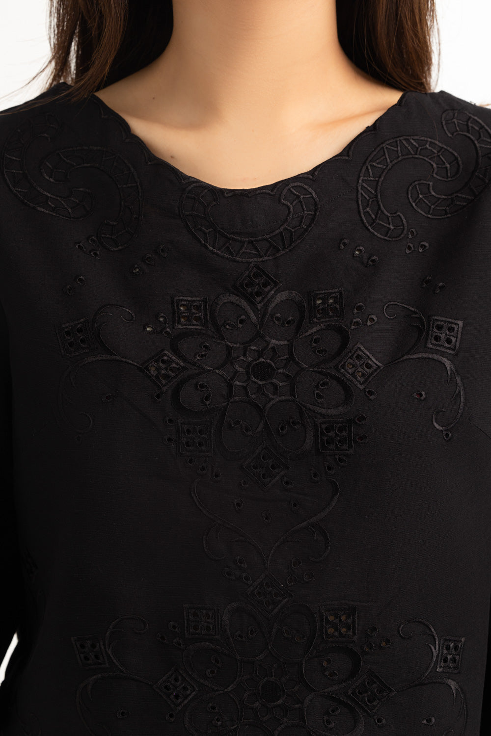 https://cdn.shopify.com/s/files/1/0706/3253/8159/files/Salt-Women-Co-Ord-Set-Color-Black-50_-Cotton-50_-Viscose-Relaxed-fit-WM-COD-SS26-UP25-Zoom.jpg?v=1779348409