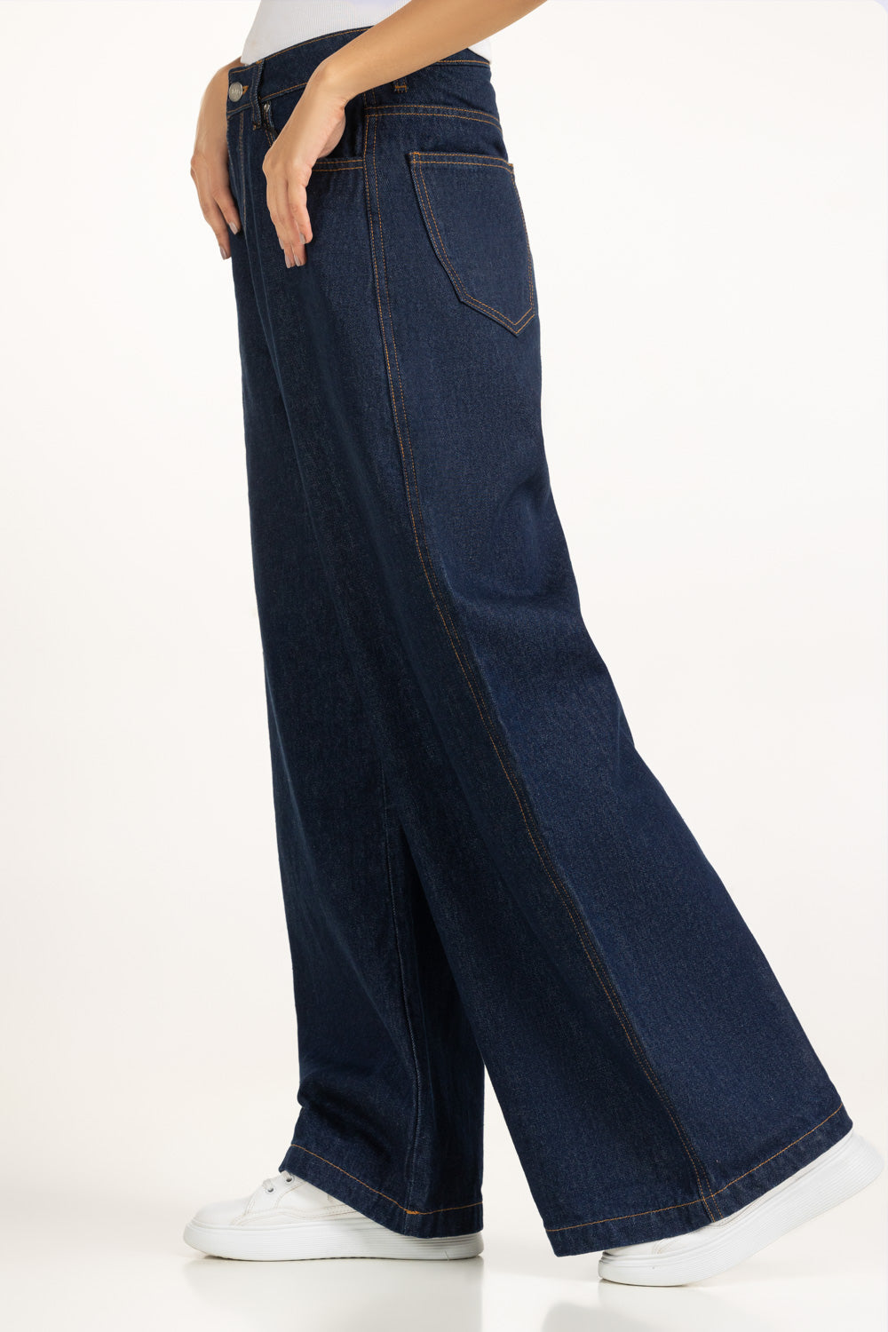 Wide Leg Fit Jeans