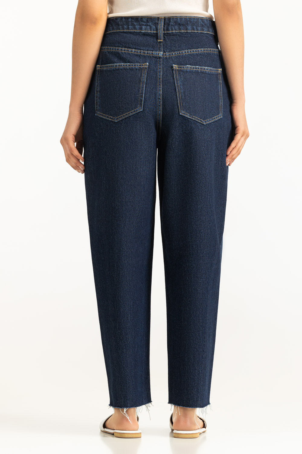 Barrel Fit Jeans