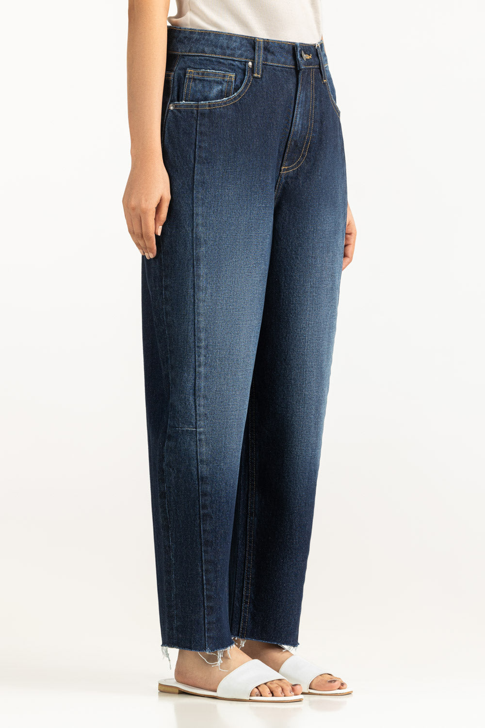 Barrel Fit Jeans