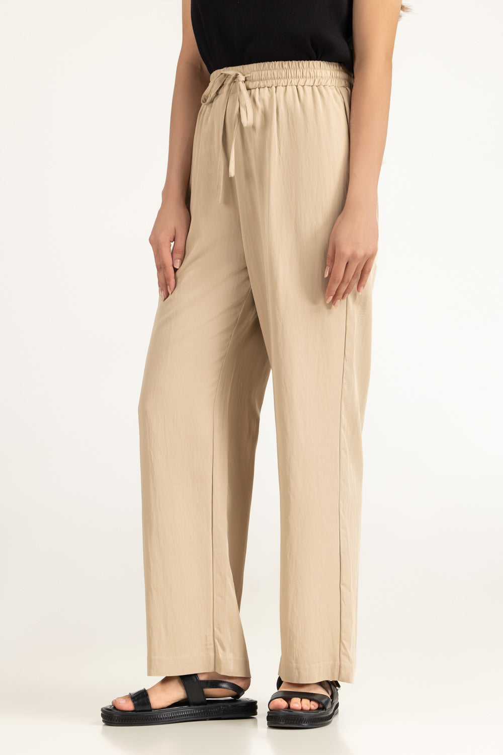 Straight Fit Pant