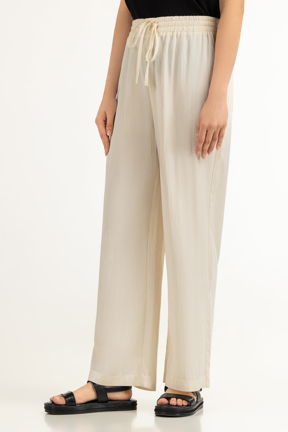 Straight Fit Pant