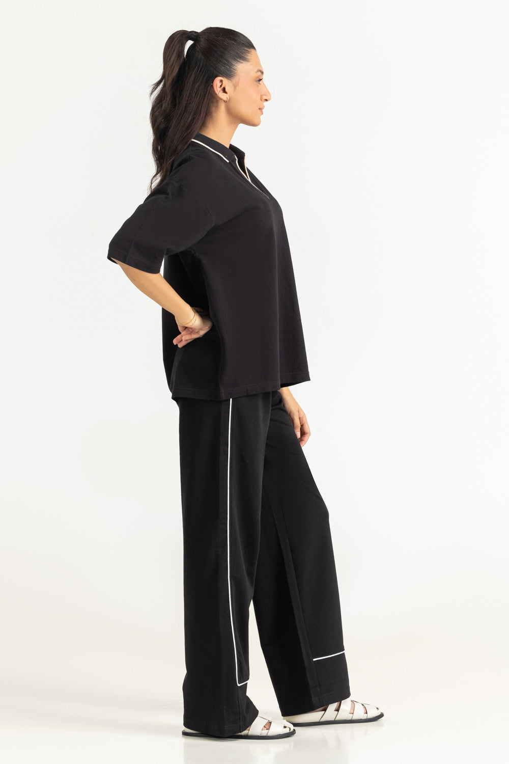 Regular Fit Top