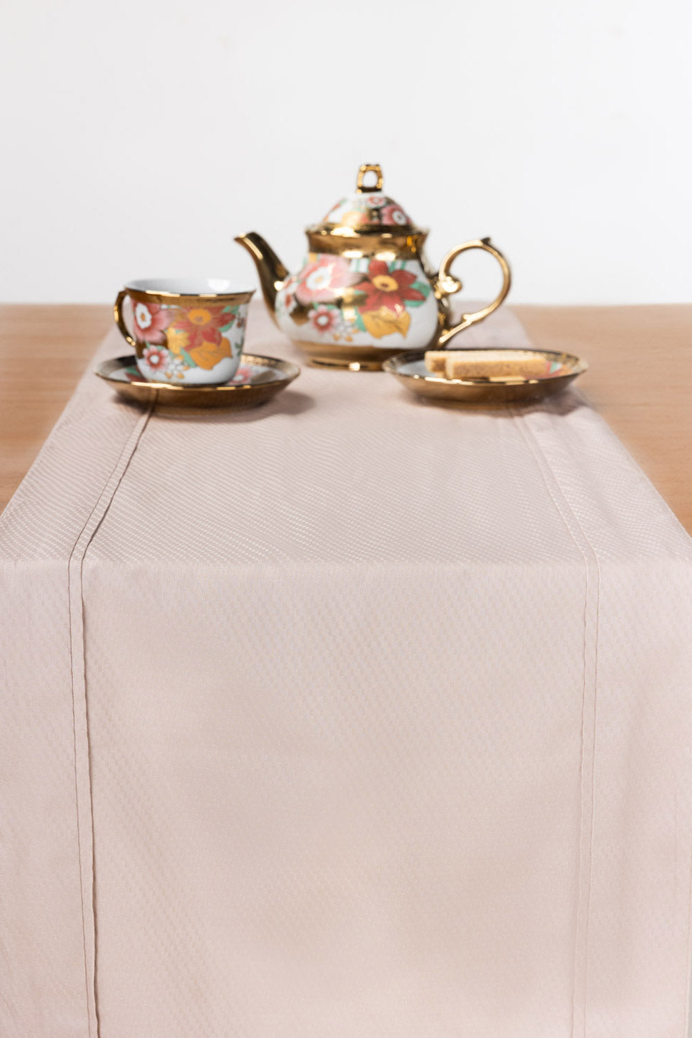 Sand Cube Dobby Table Runner
