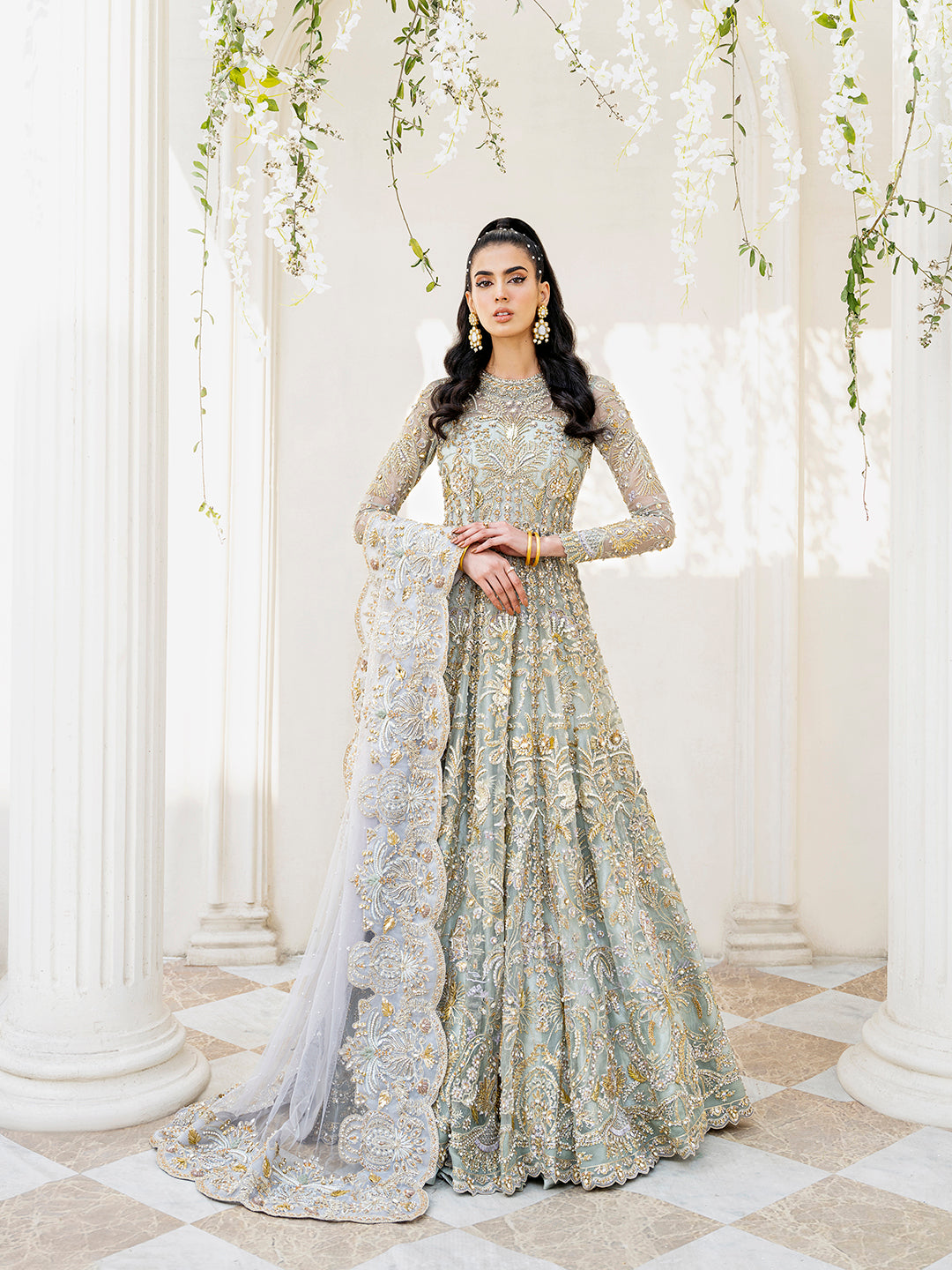 https://cdn.shopify.com/s/files/1/0523/4327/5696/products/Sara-1.jpg?v=1755960782