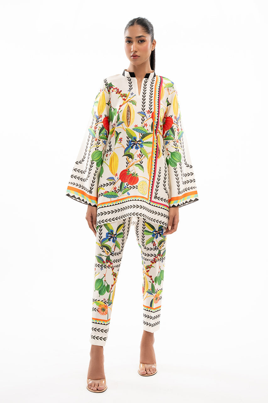 https://cdn.shopify.com/s/files/1/0588/3661/5221/products/Shahzan.jpg?v=1751622819