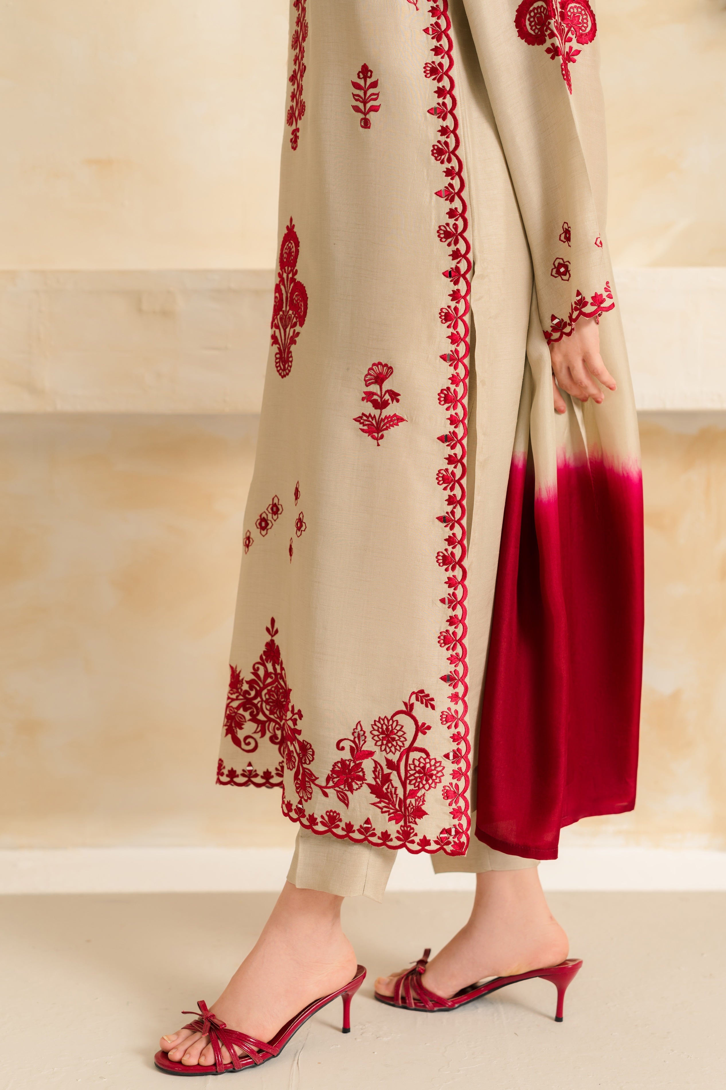 Dilnaz | Ready to Ship