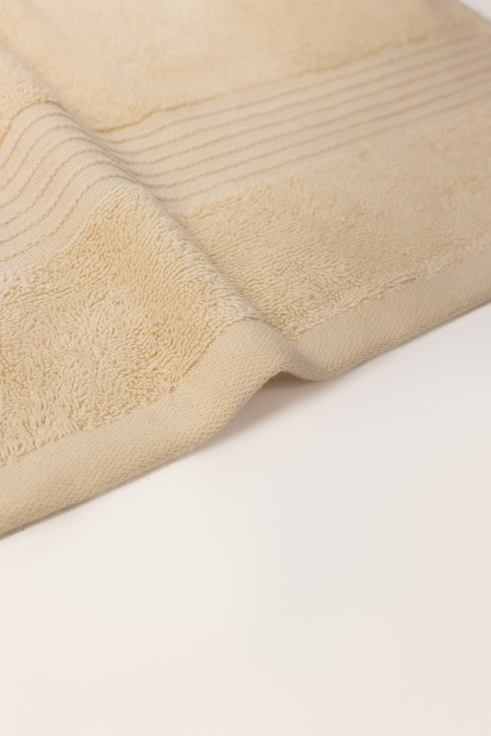 Shell Dyed Bath Towel