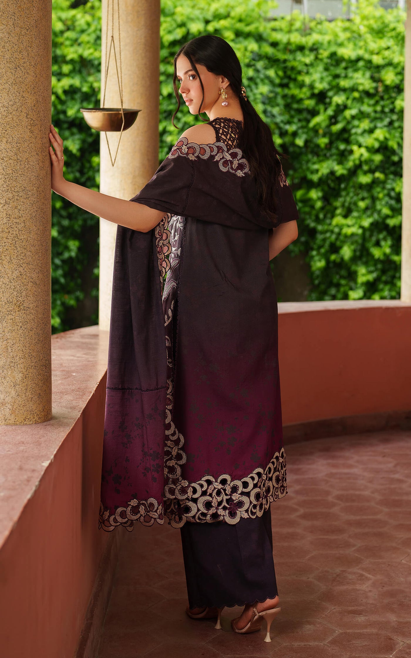 Siera LWC25-09 | 3pcs Embroidered Stitched Suit