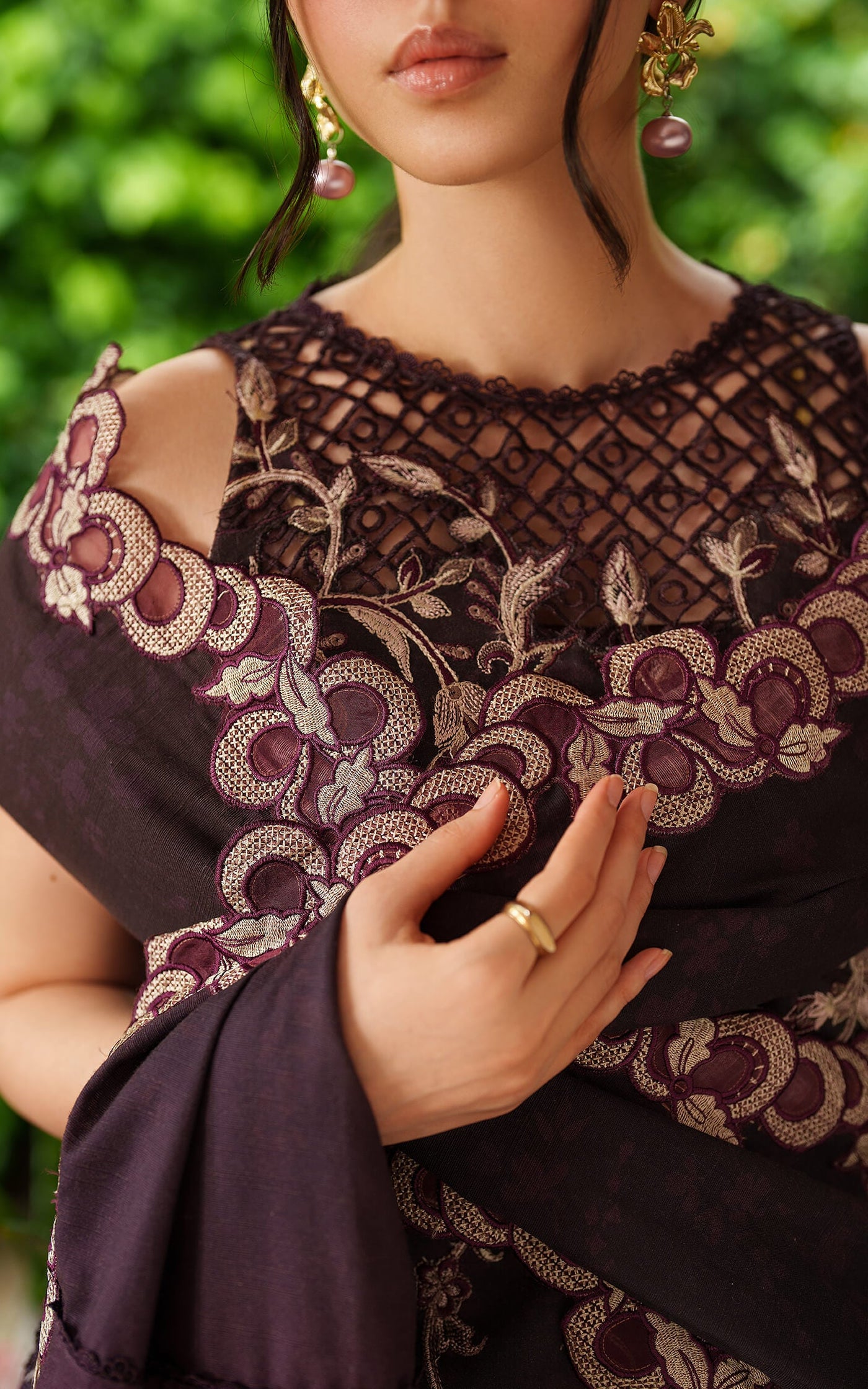 Siera LWC25-09 | 3pcs Embroidered Stitched Suit
