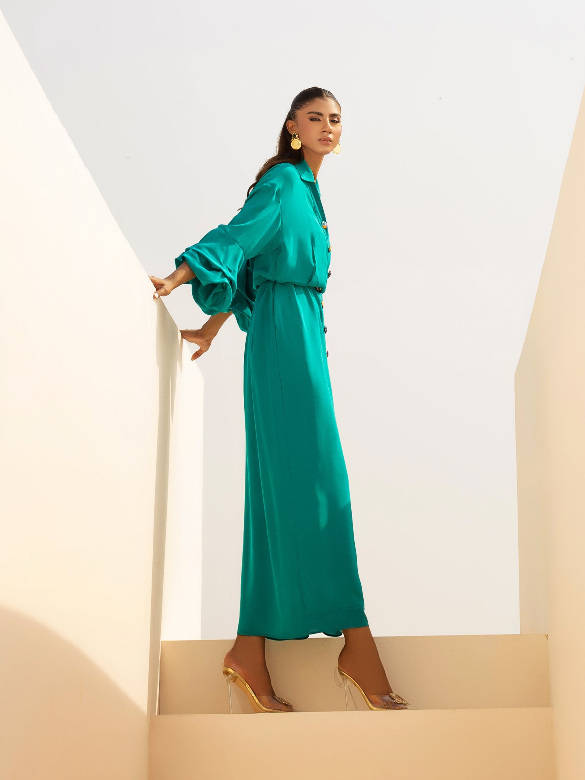 https://cdn.shopify.com/s/files/1/0768/4872/6205/files/Soph-3.jpg?v=1777657151