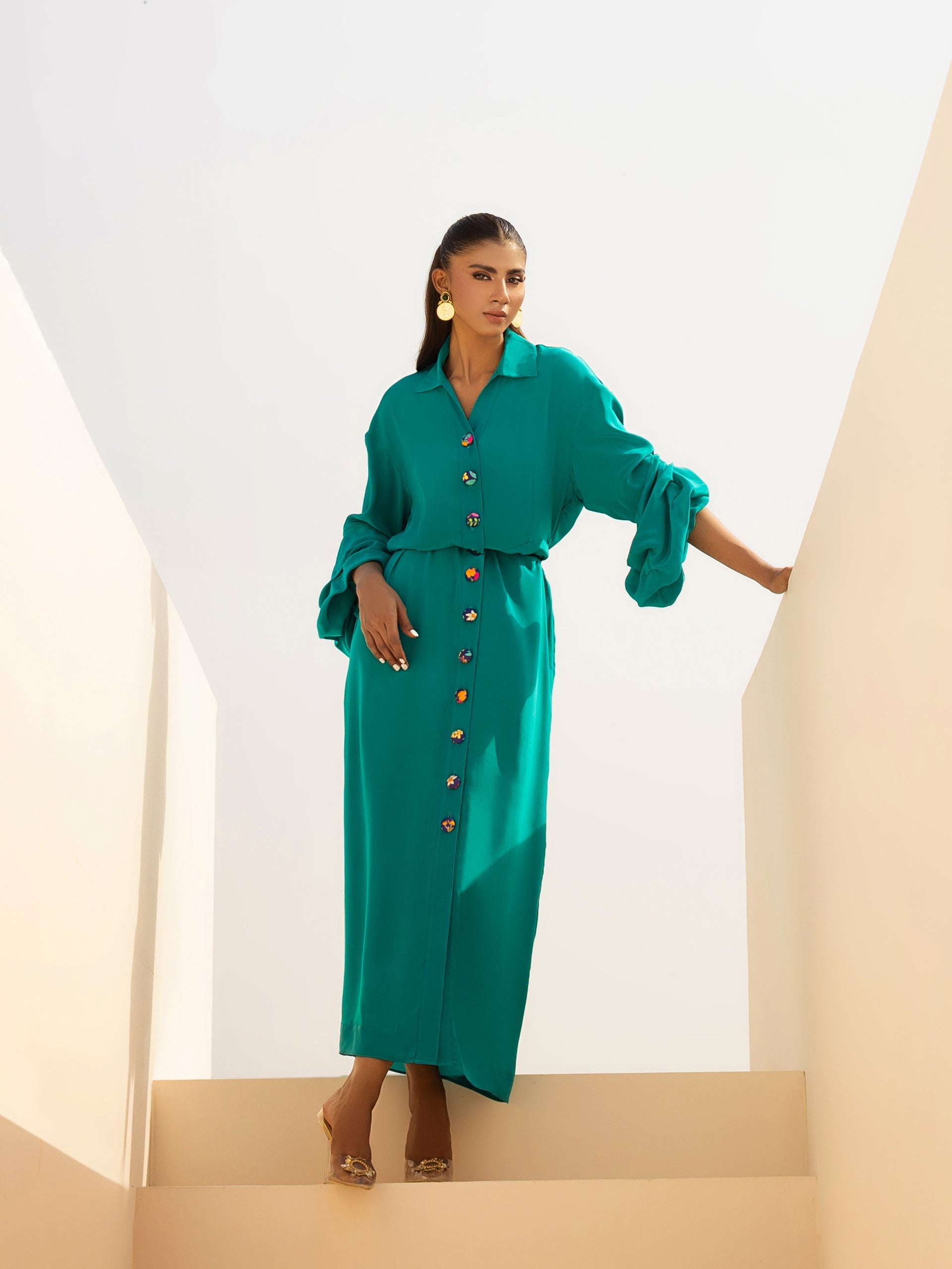 https://cdn.shopify.com/s/files/1/0768/4872/6205/files/Soph-4.jpg?v=1777657151