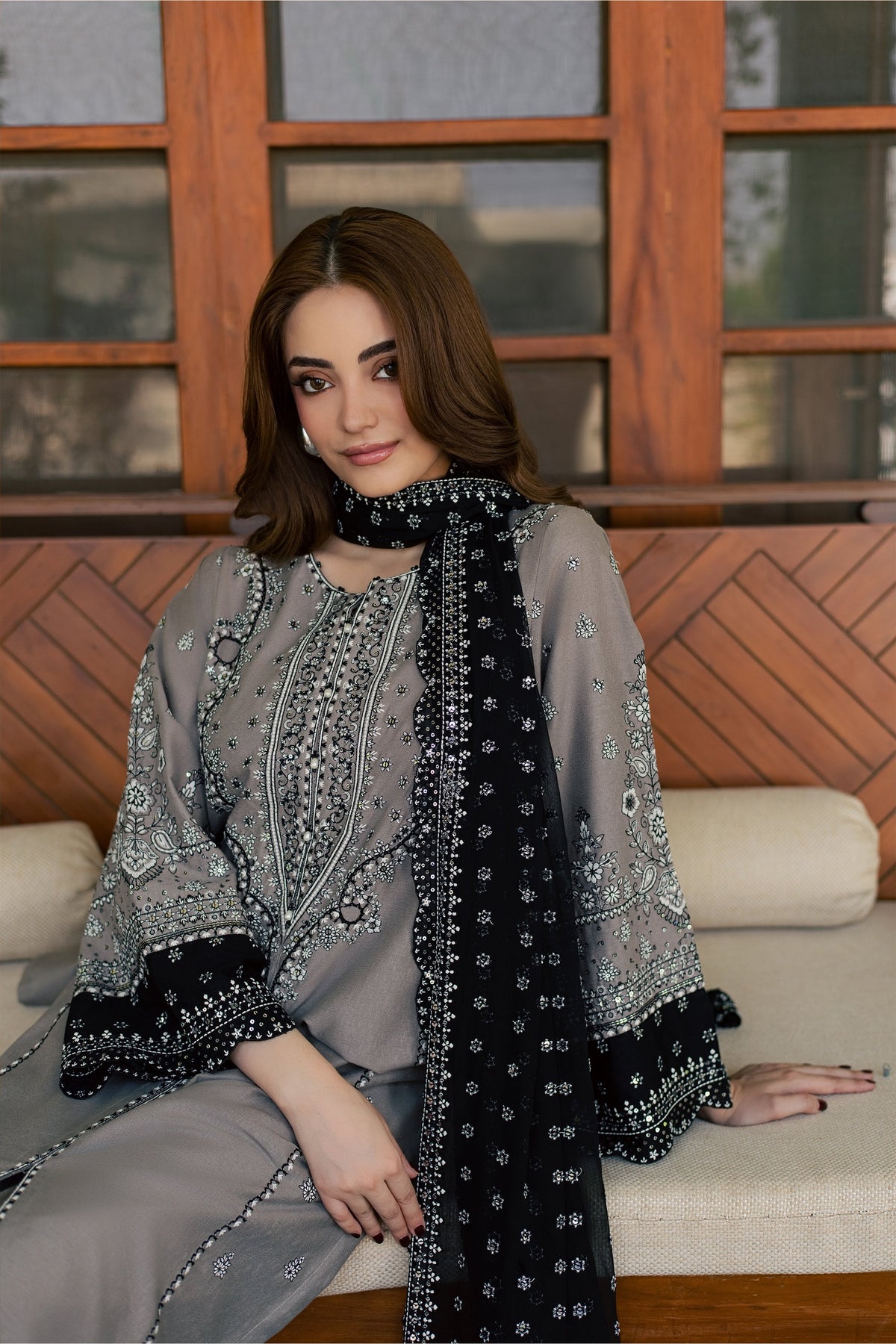 Sozraag 3Pc - Embroidered Karandi Pret