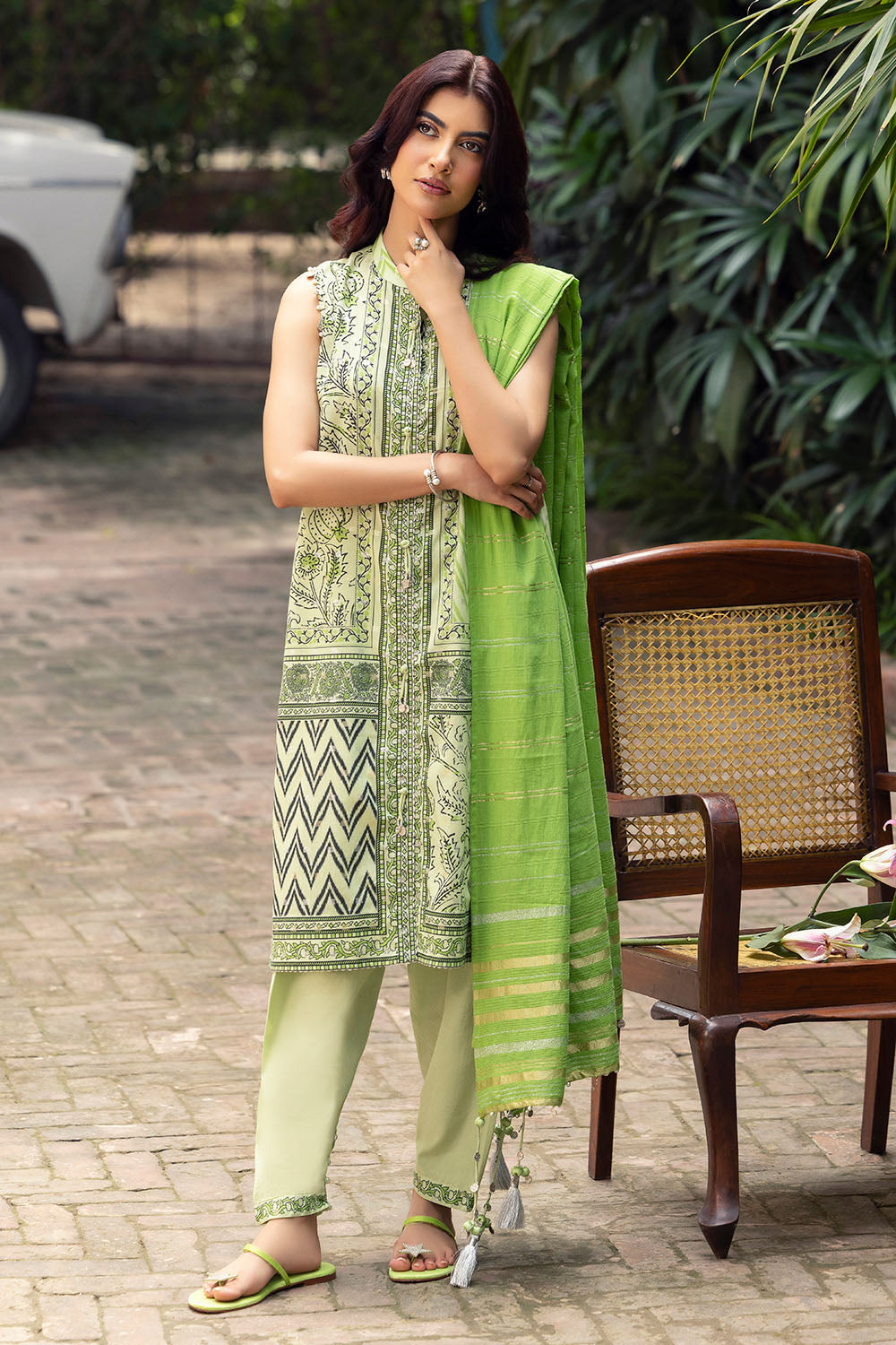 3 Piece Printed Lurex Jacquard Suit With Stripe Dupatta
