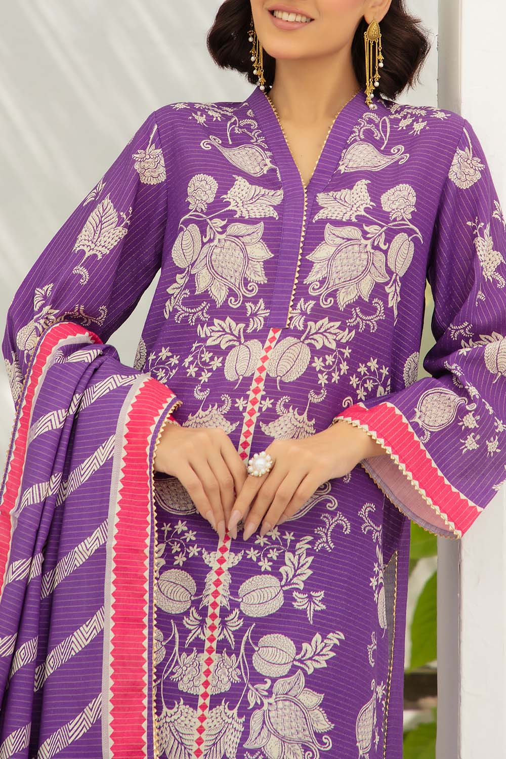3 Piece Printed Stripe Khaddar Suit With Dupatta