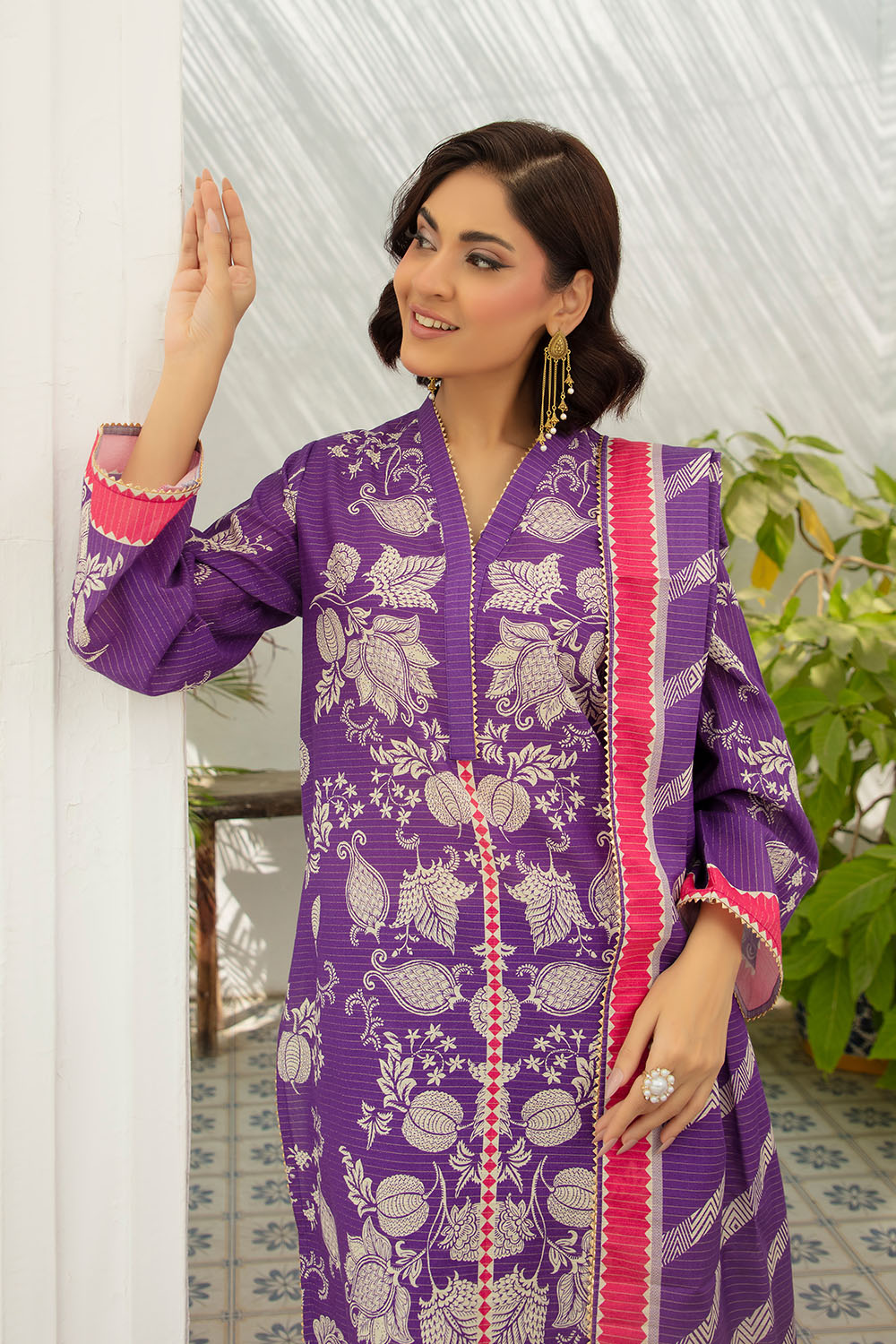 3 Piece Printed Stripe Khaddar Suit With Dupatta