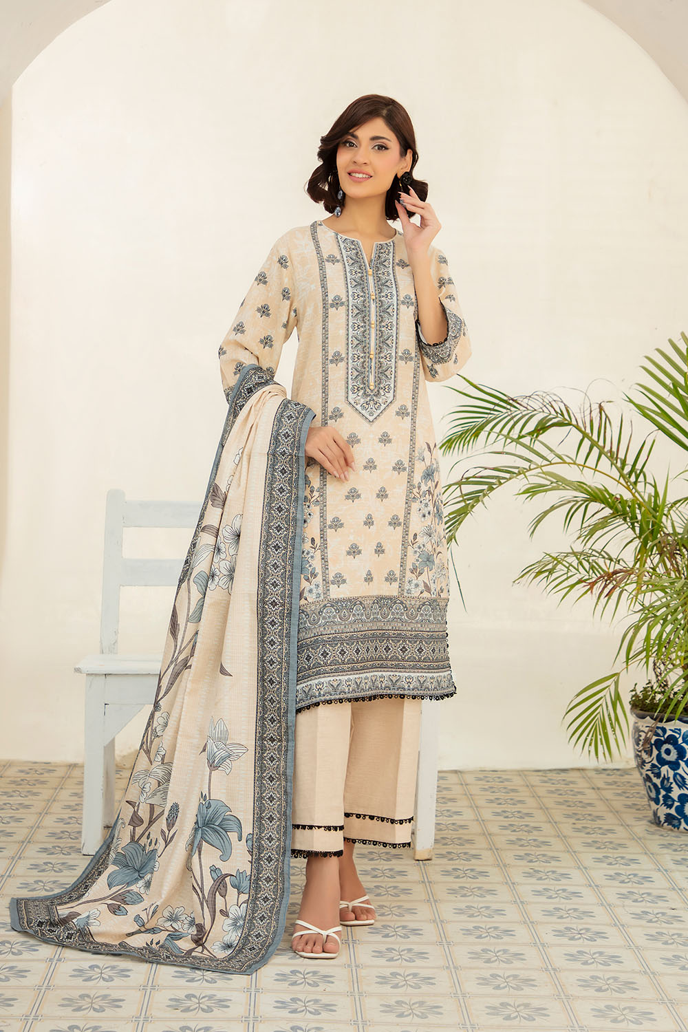 3 Piece Printed Stripe Khaddar Suit With Dupatta