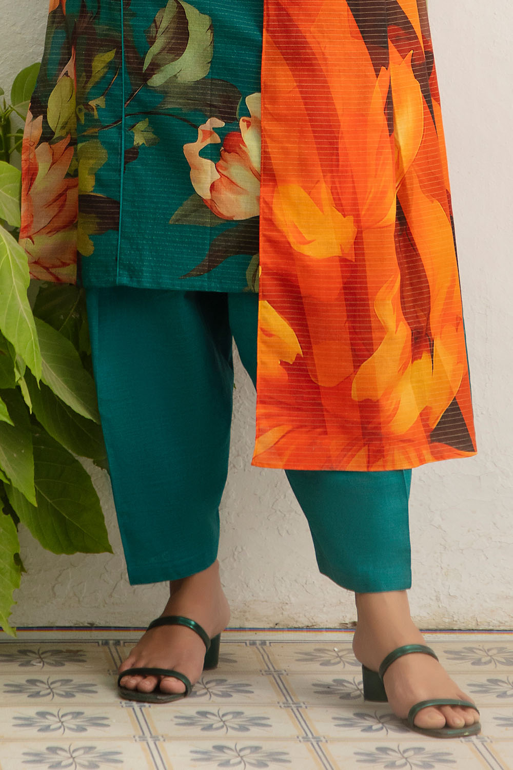 3 Piece Printed Stripe Khaddar Suit with Dupatta