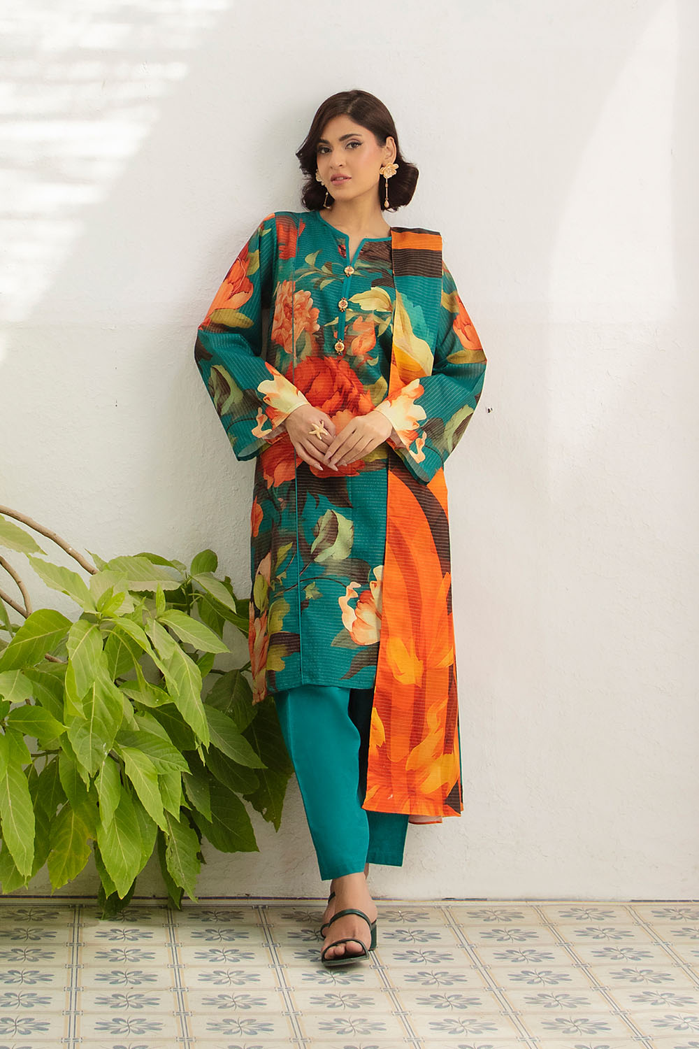 3 Piece Printed Stripe Khaddar Suit with Dupatta