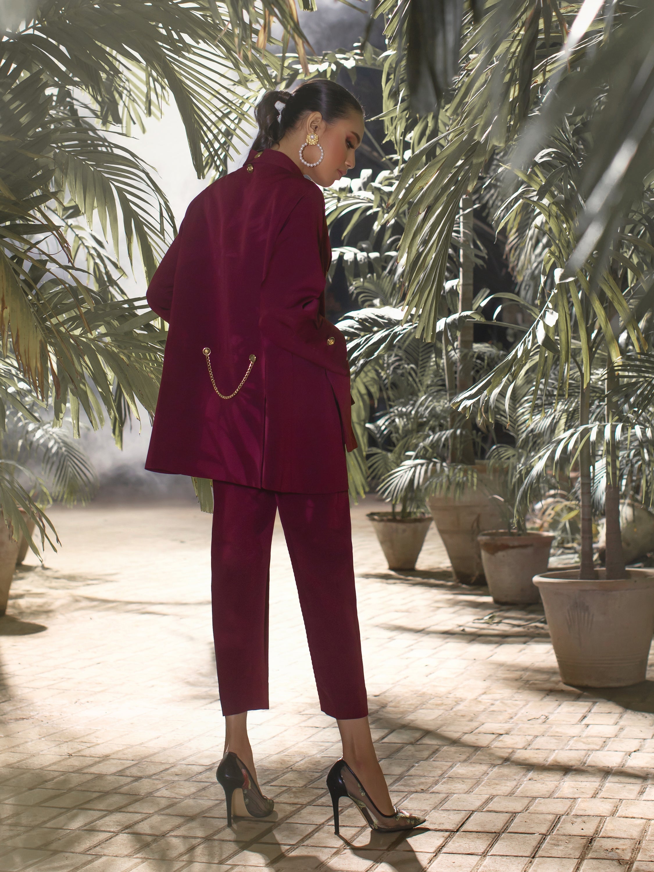 Nour - Maroon