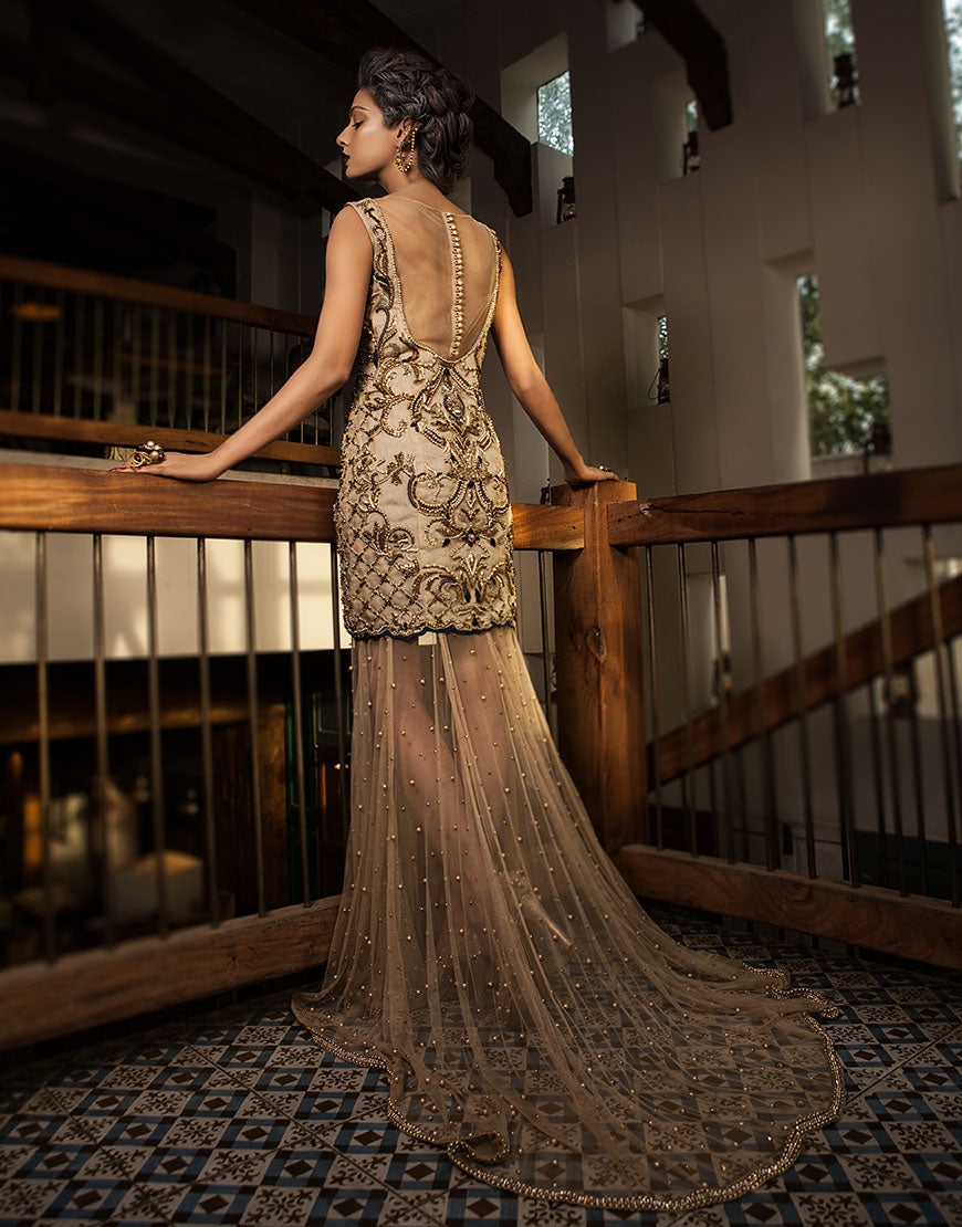 https://cdn.shopify.com/s/files/1/0262/2531/1795/products/TAPERED-DRESS-02.jpg?v=1587686486