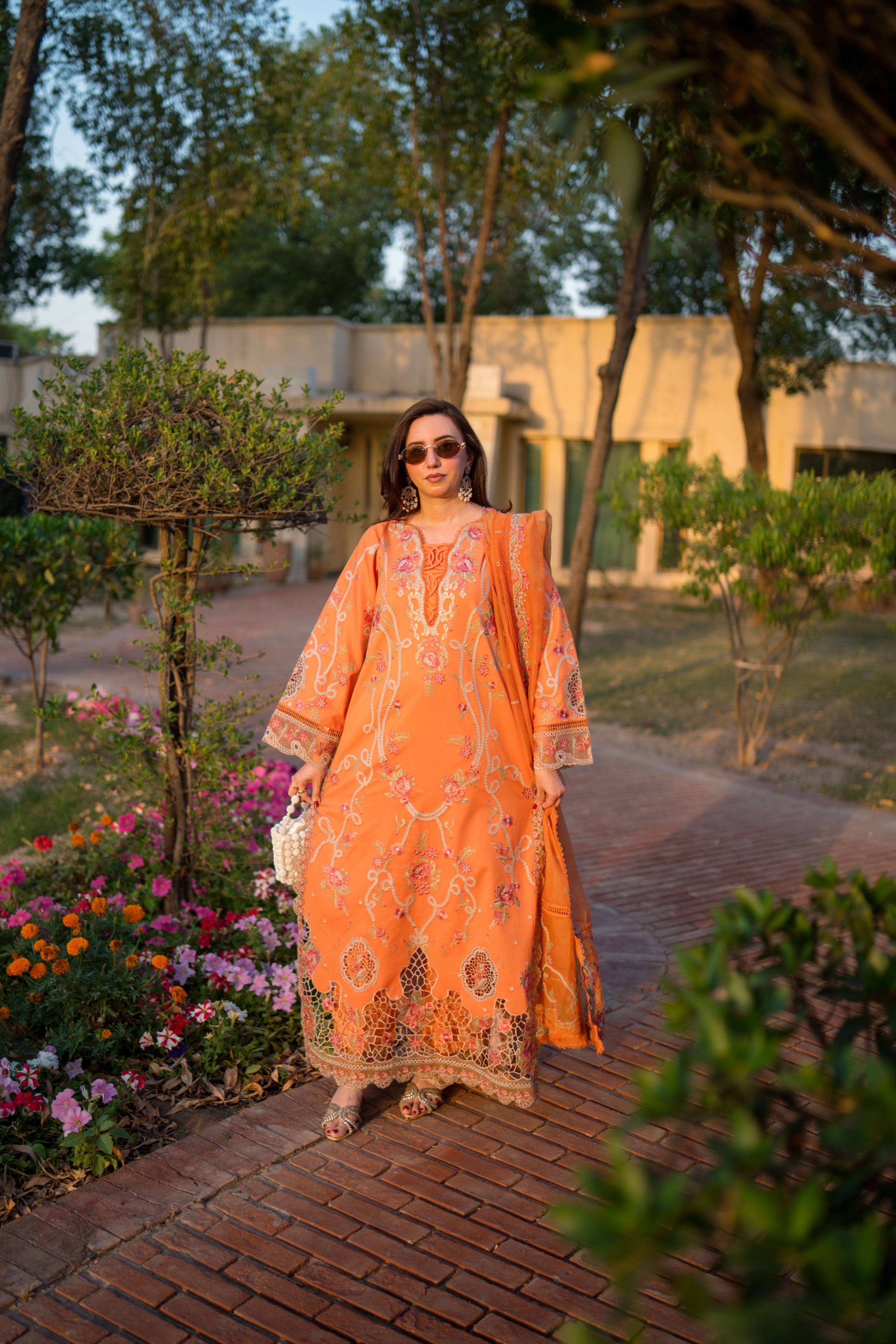 Aneelas Lawn Emb 2pc [LUX-26-45] [Dispatch Time 2.5 Months]