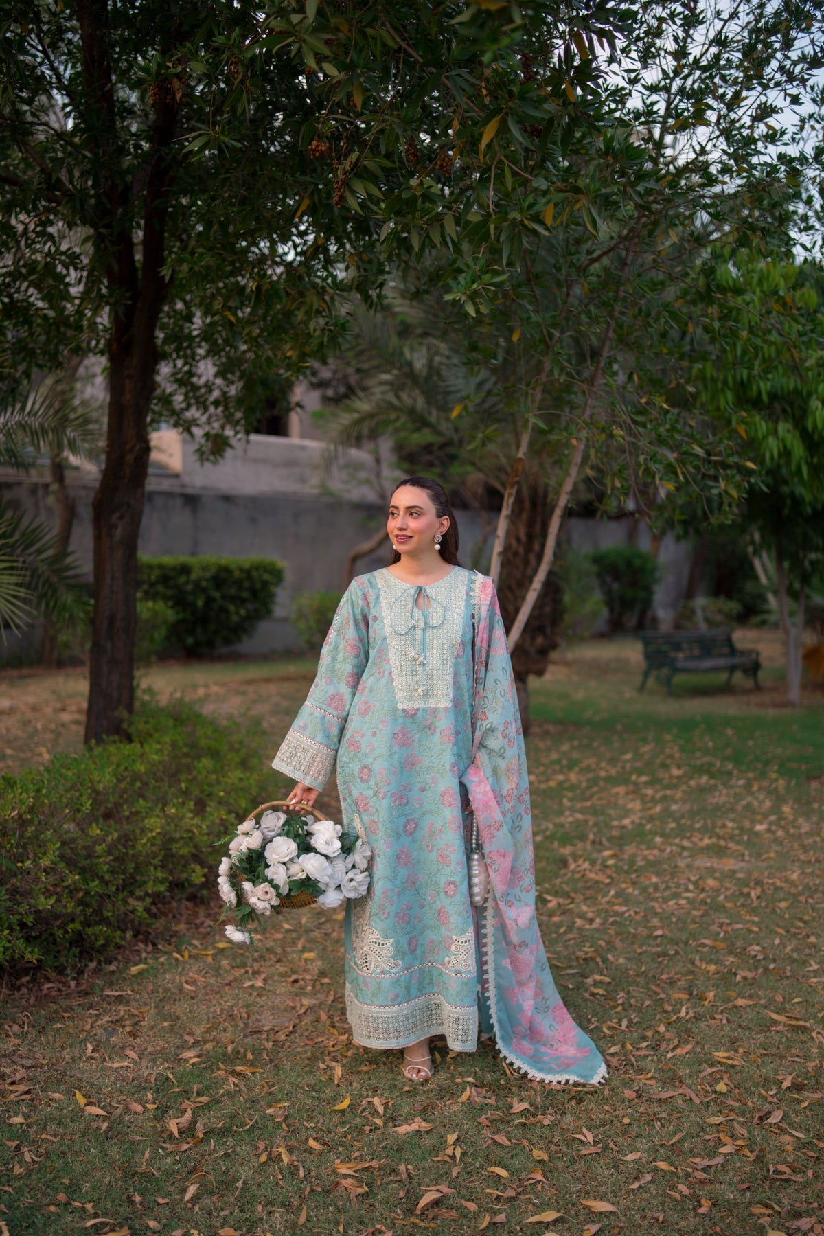 Aneelas Luxury Lawn Emb 3pc [LUX-26-47] [Dispatch Time 2.5 Months]