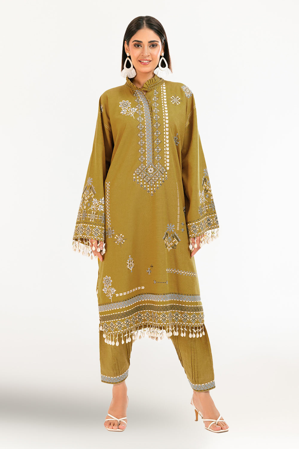2 Piece Embroidered Khaddar Suit With Borders And Collar