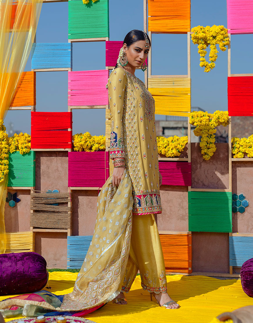 Faiza Saqlain