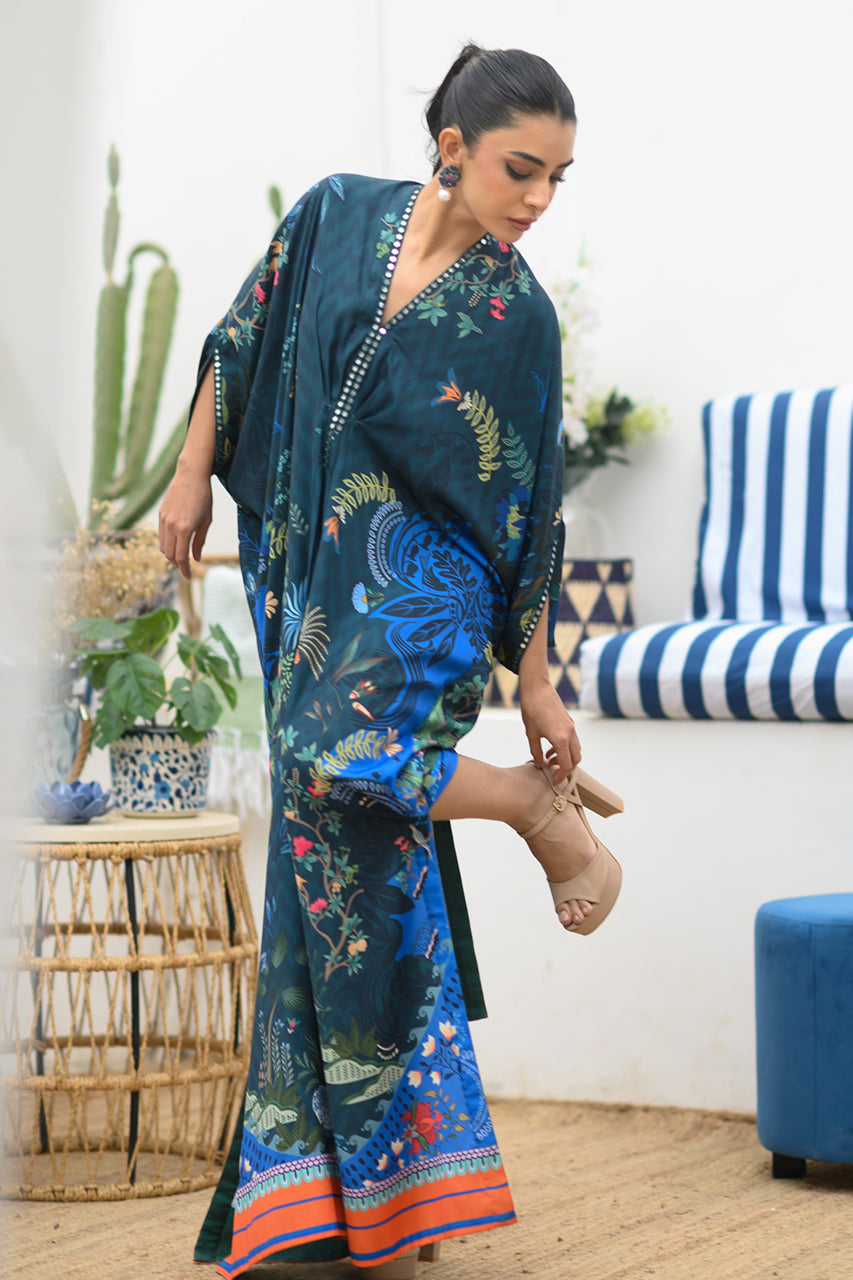 https://cdn.shopify.com/s/files/1/0567/2953/4537/files/TealKaftaan-7.jpg?v=1753252789
