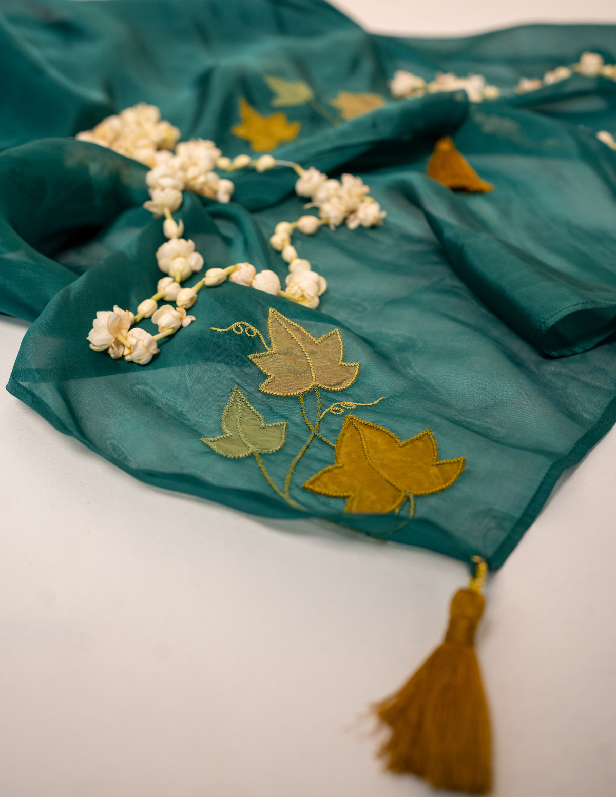 Laado TEAL VINES