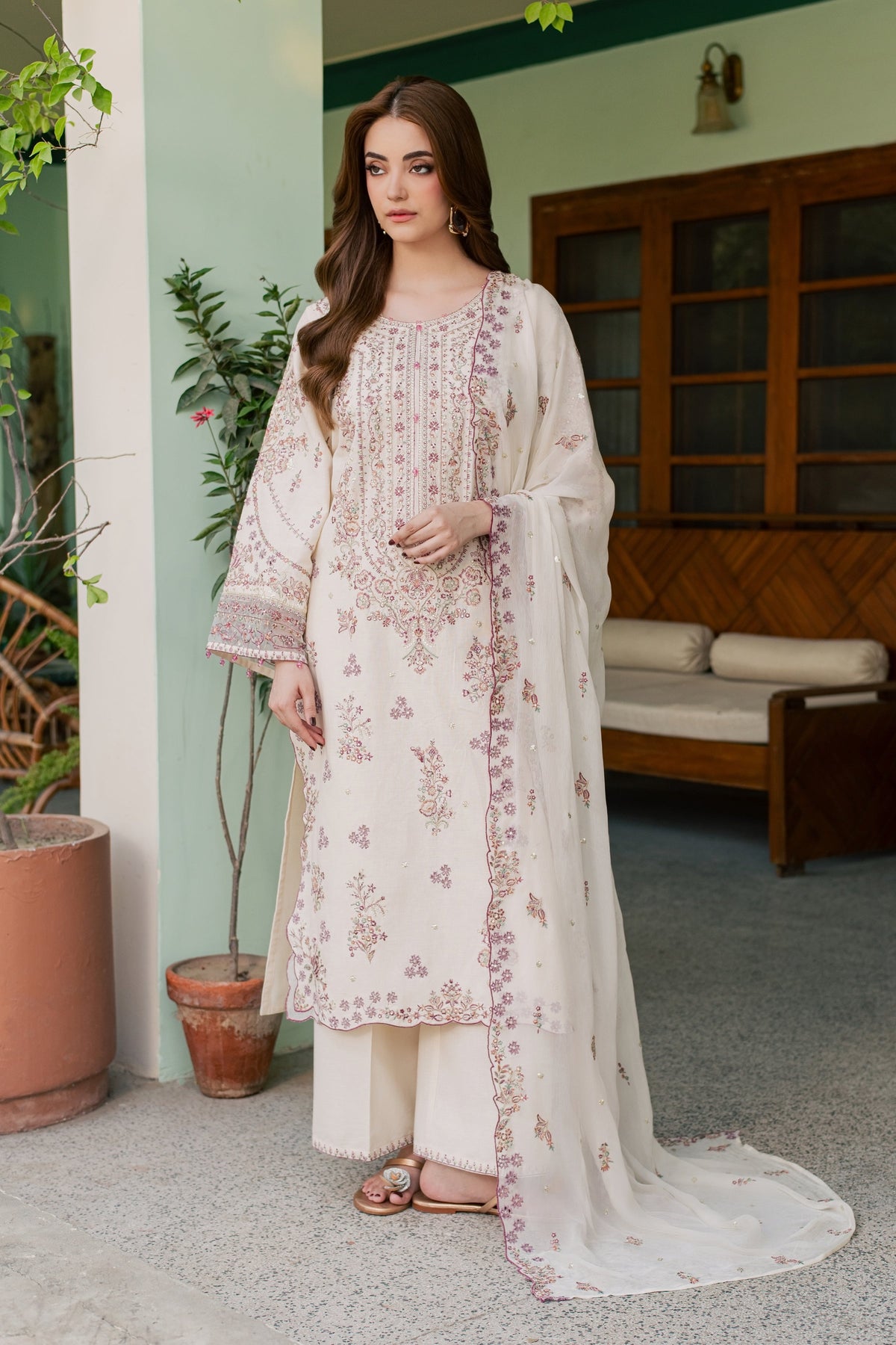 Toska White 3Pc - Embroidered Khaddar Pret