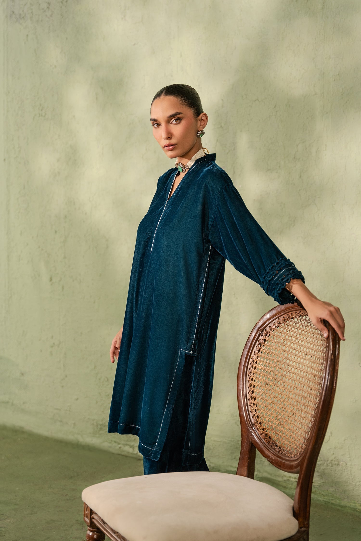 https://cdn.shopify.com/s/files/1/0663/9616/0233/files/True_Teal_7.jpg?v=1763029917