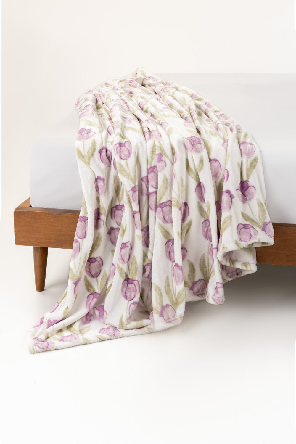 Tulip Single Ply Fleece Throw