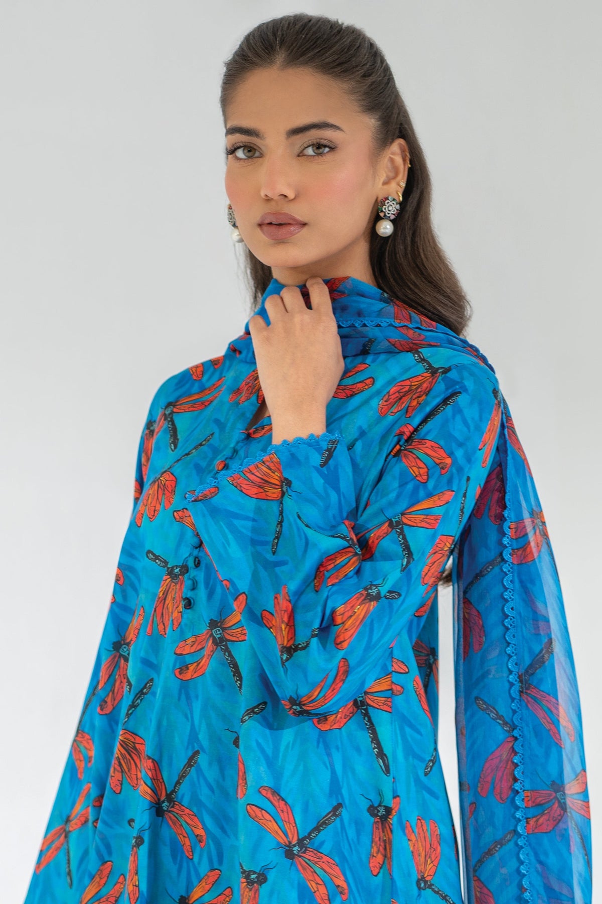 Winged 3 piece